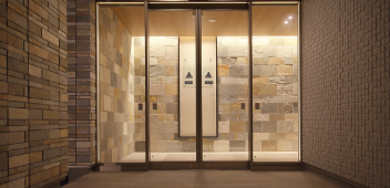 ㈱不二サッシ九州